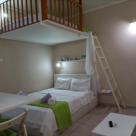 Apartamento Urban Studio Atenas Exterior foto