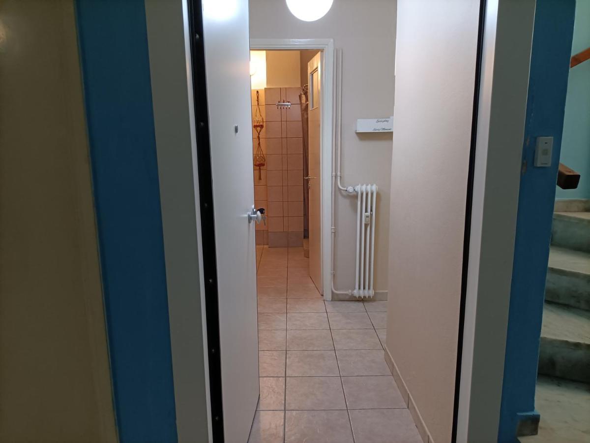 Apartamento Urban Studio Atenas Exterior foto
